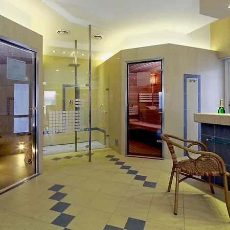 Wellness Pod Rozhlednou