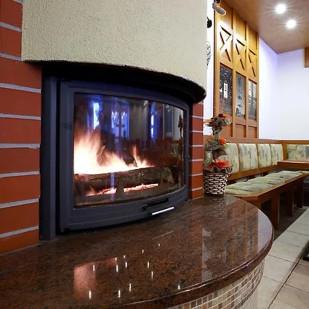 Wellness Pod Rozhlednou 3* Kostelec nad Orlicí