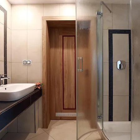 Wellness Pod Rozhlednou Gæstehus